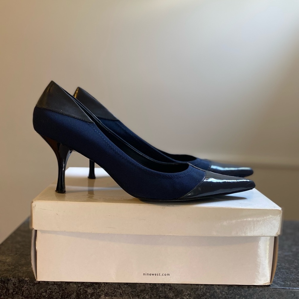 Size 10 navy blue heels